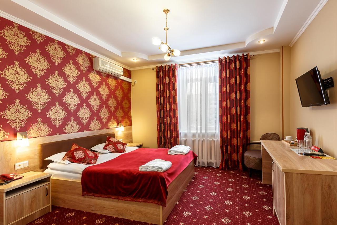Renion Zyliha Hotel Almaty Bagian luar foto